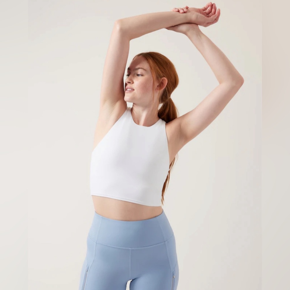 NWT- Athleta Conscious Crop, White, Size XS, Cup A-C